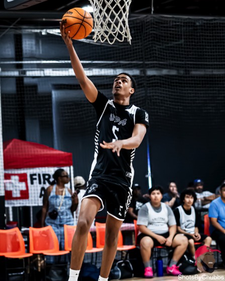 17U Black Spring 2026 photo 28