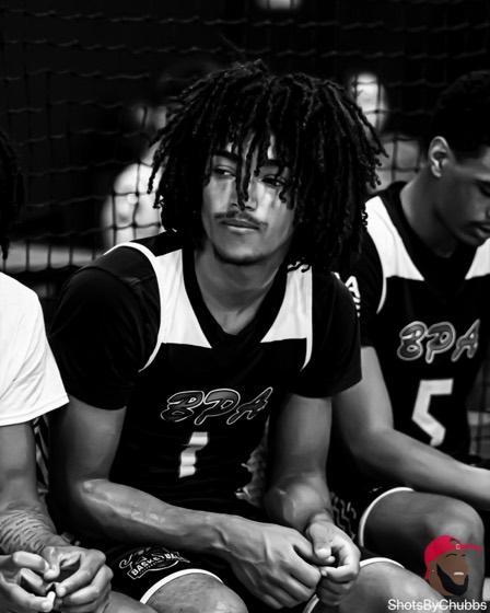 17U Black Spring 2026 photo 39