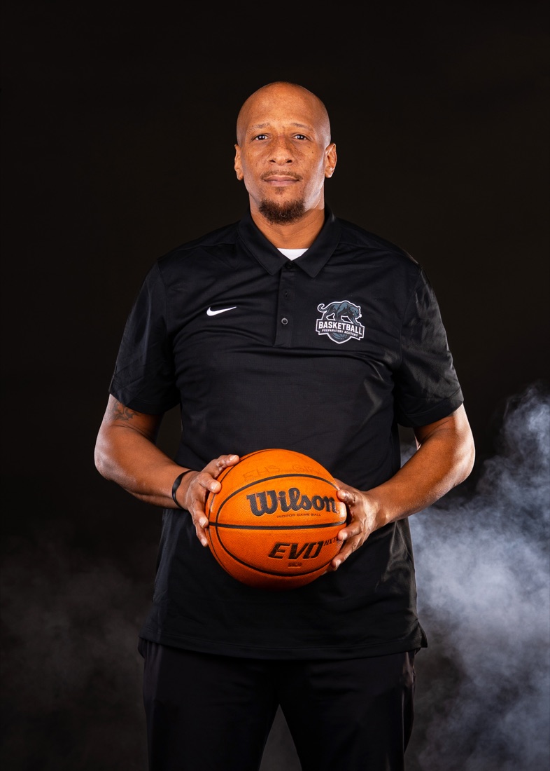 Vaughn Nelson